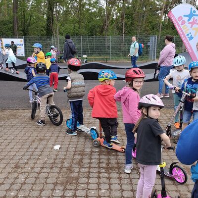 Bild vergr&ouml;&szlig;ern: Einweihung_Rollparcours_3